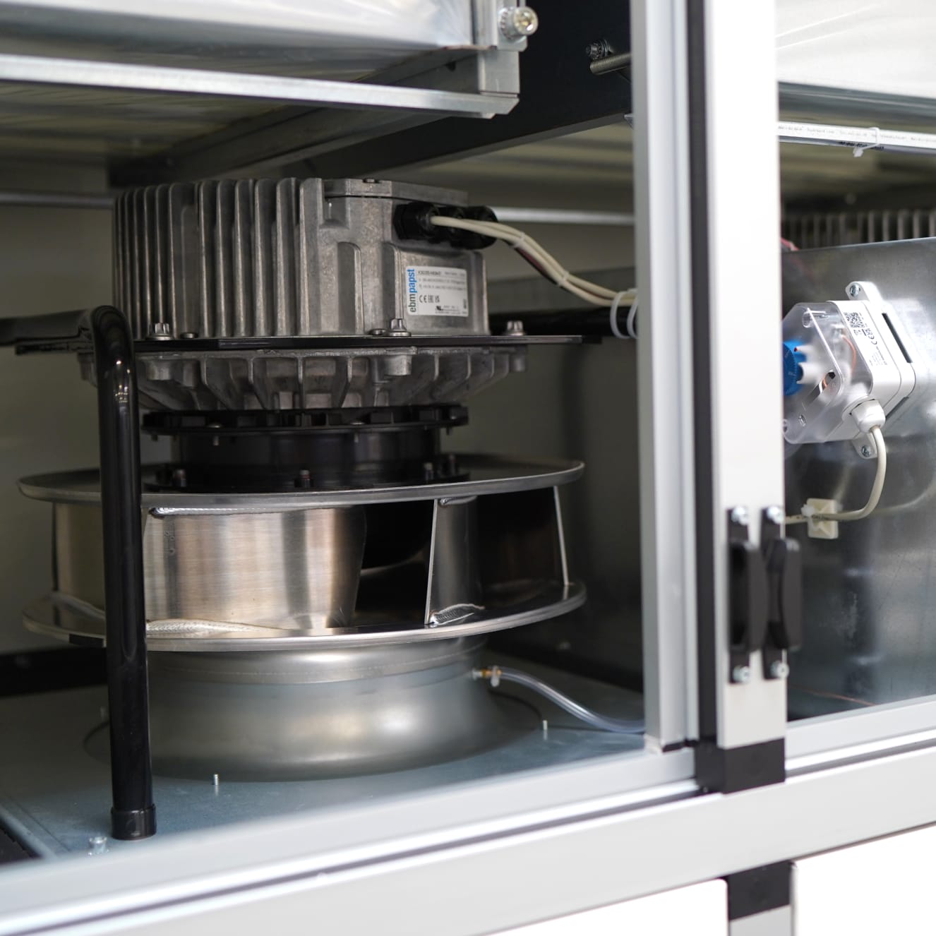 Air handling unit motorisation, motor view