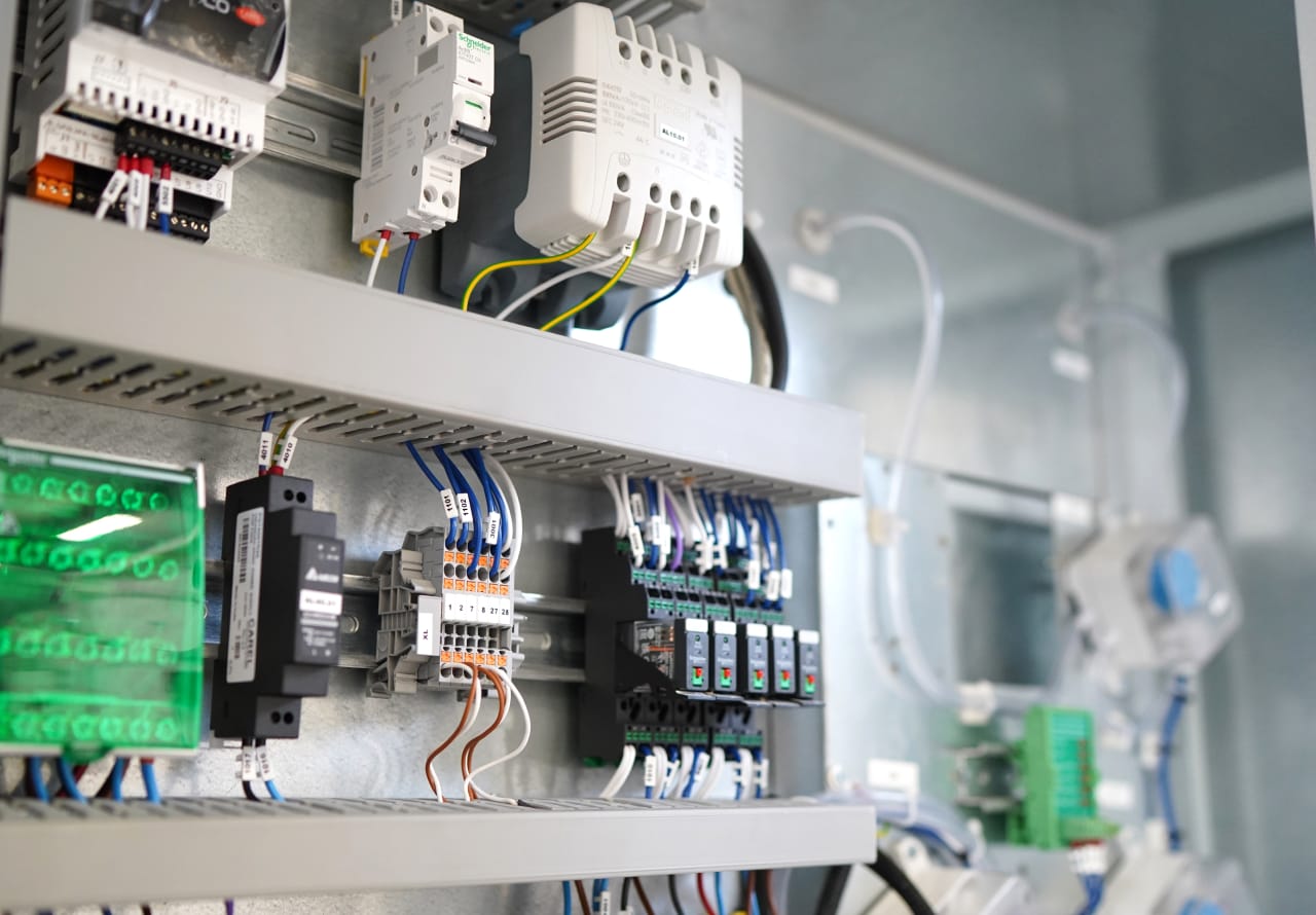 Compact plug and play A2i air handling unit